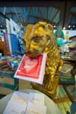 San Valentín día de compras en solitario en Cedros