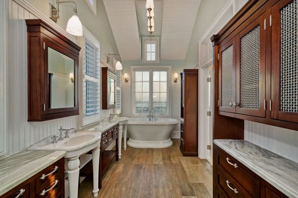 Coronado-bathroom