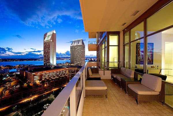 the pinnacle 92101 real estate