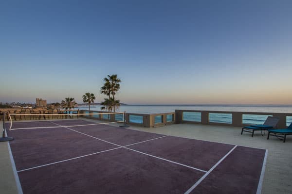 ocean front tennis court la jolla